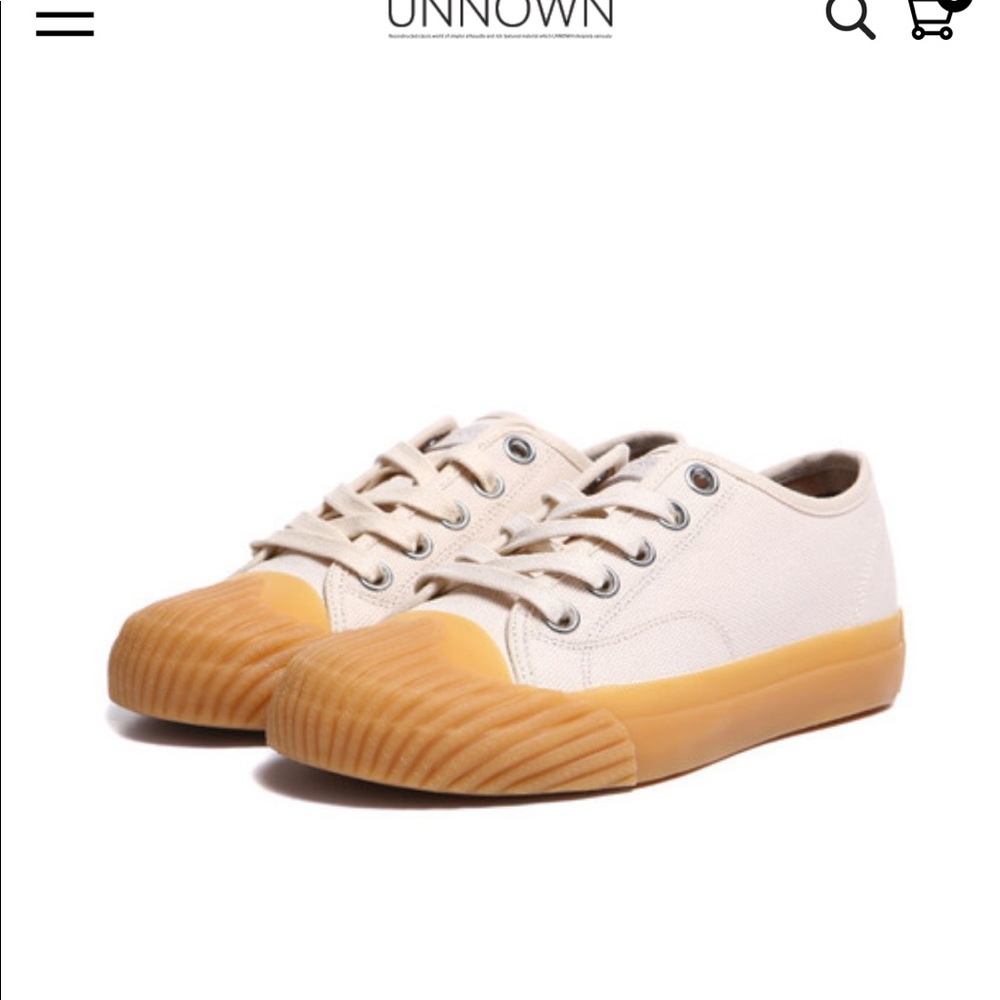 Unnown sneakers women size 8